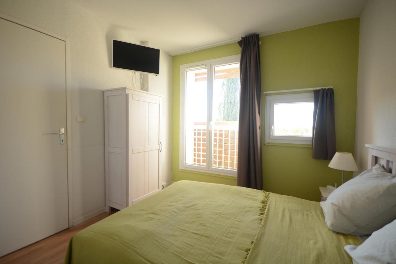 Appartement Plage Piscine Et Tennis Inclus Ла-Лонд-ле-Мор Экстерьер фото